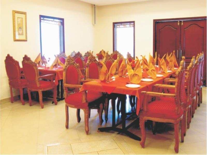 Hotel Chanakya Thiruvananthapuram Esterno foto